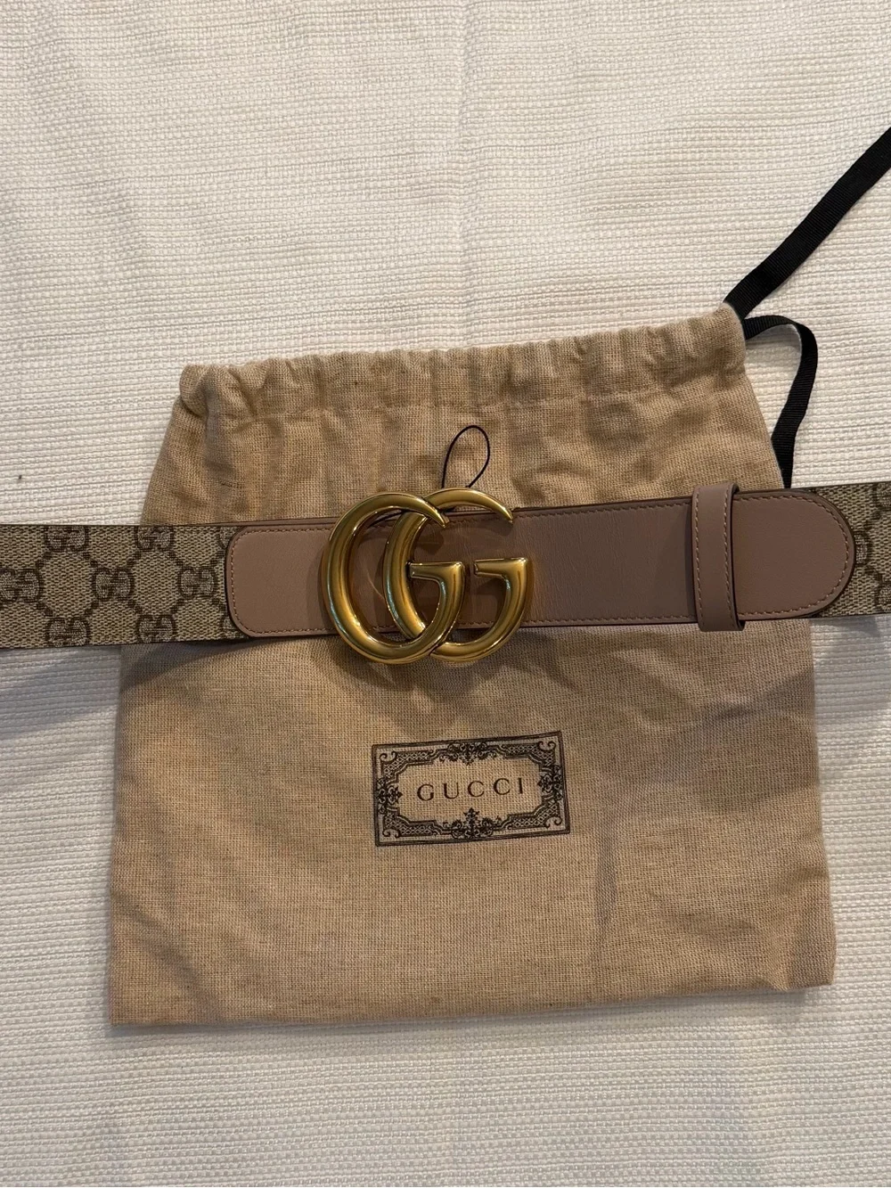 Gucci Beige Leather Belt with Gold Double G Buckle